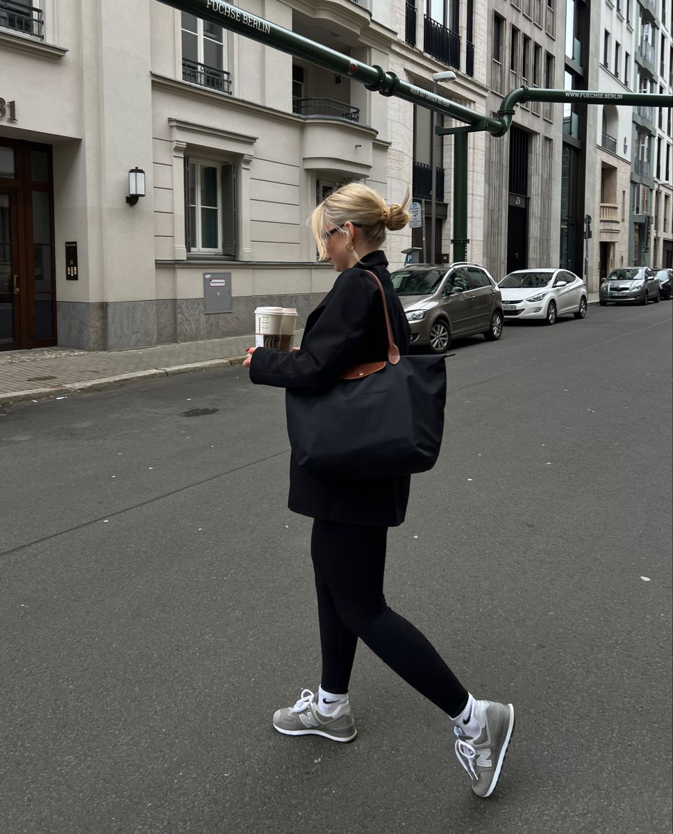 Longchamp M tote bag